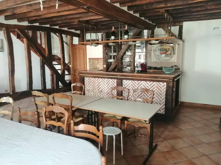Grande Maison De Vacances Yvoy-le-Marron 外观 照片